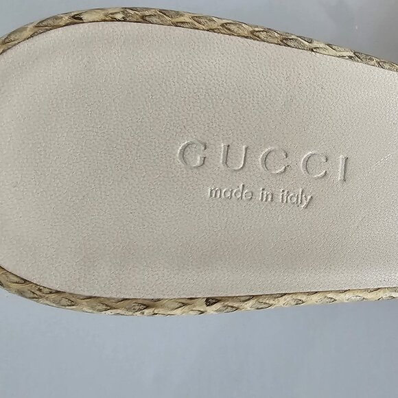 GUCCI Heels- Snakeskin! - Picture 6 of 16